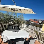 Arleta アパート トロギール